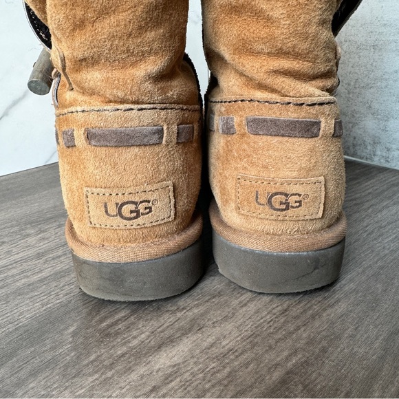 UGG Meadow Boot Chestnut Size 10 - Picture 4 of 5